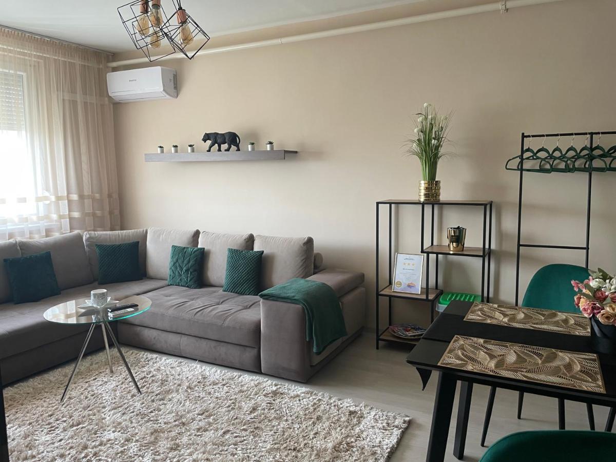 Bella Apartman Debrecen Exterior photo